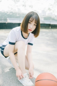 春光乍泄下载